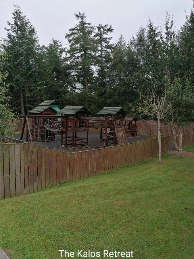 The Kalos Retreat - Hot Tub Lodge With Free 18 Hole Golf Course Swarland Exterior foto
